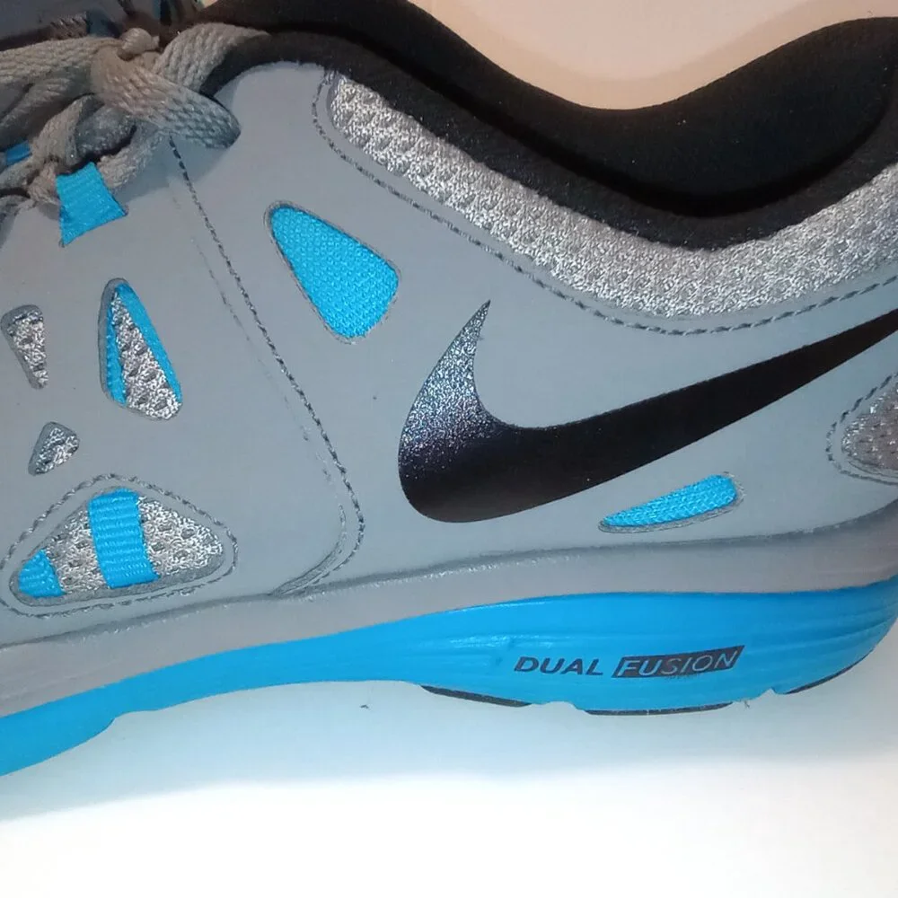 Nike Dual Fusion Run 2 Sneakers 6.5Y - Picture 3 of 16